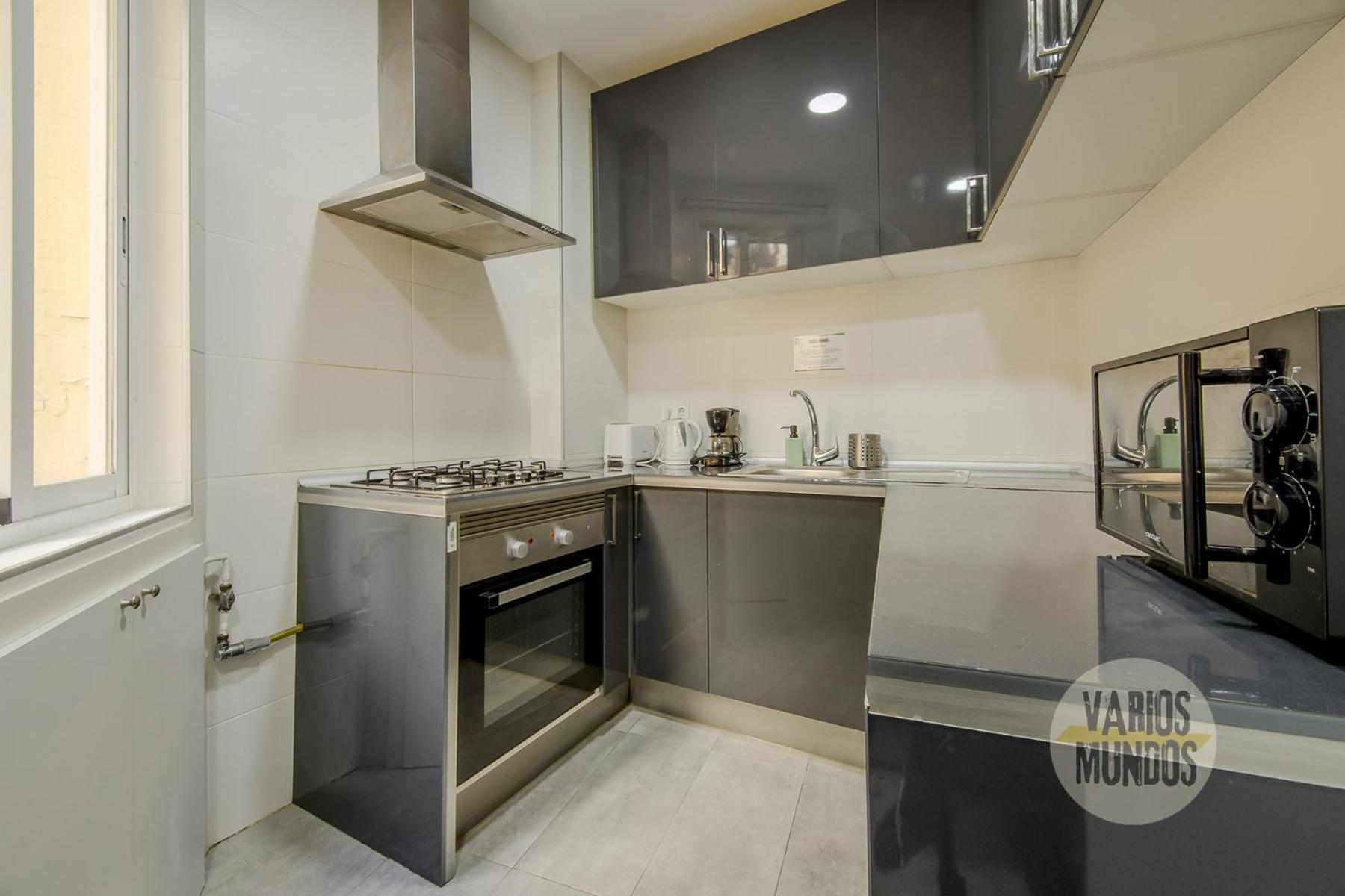 Encantador Piso En La Latina - Centro Apartment Madrid